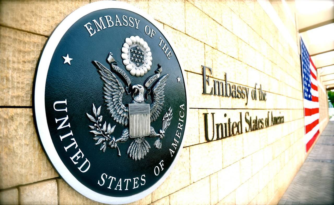 посольство сша в варшаве