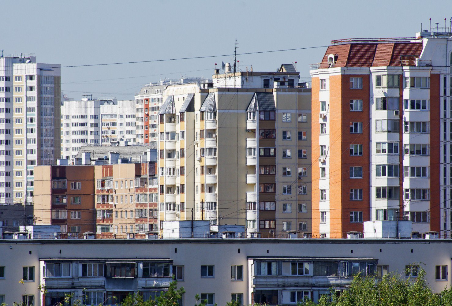 Недвижимость в москве вторичное. Вторичное жилье. Вторичный рынок жилья. Вторичный рынок. Вторичка дом.