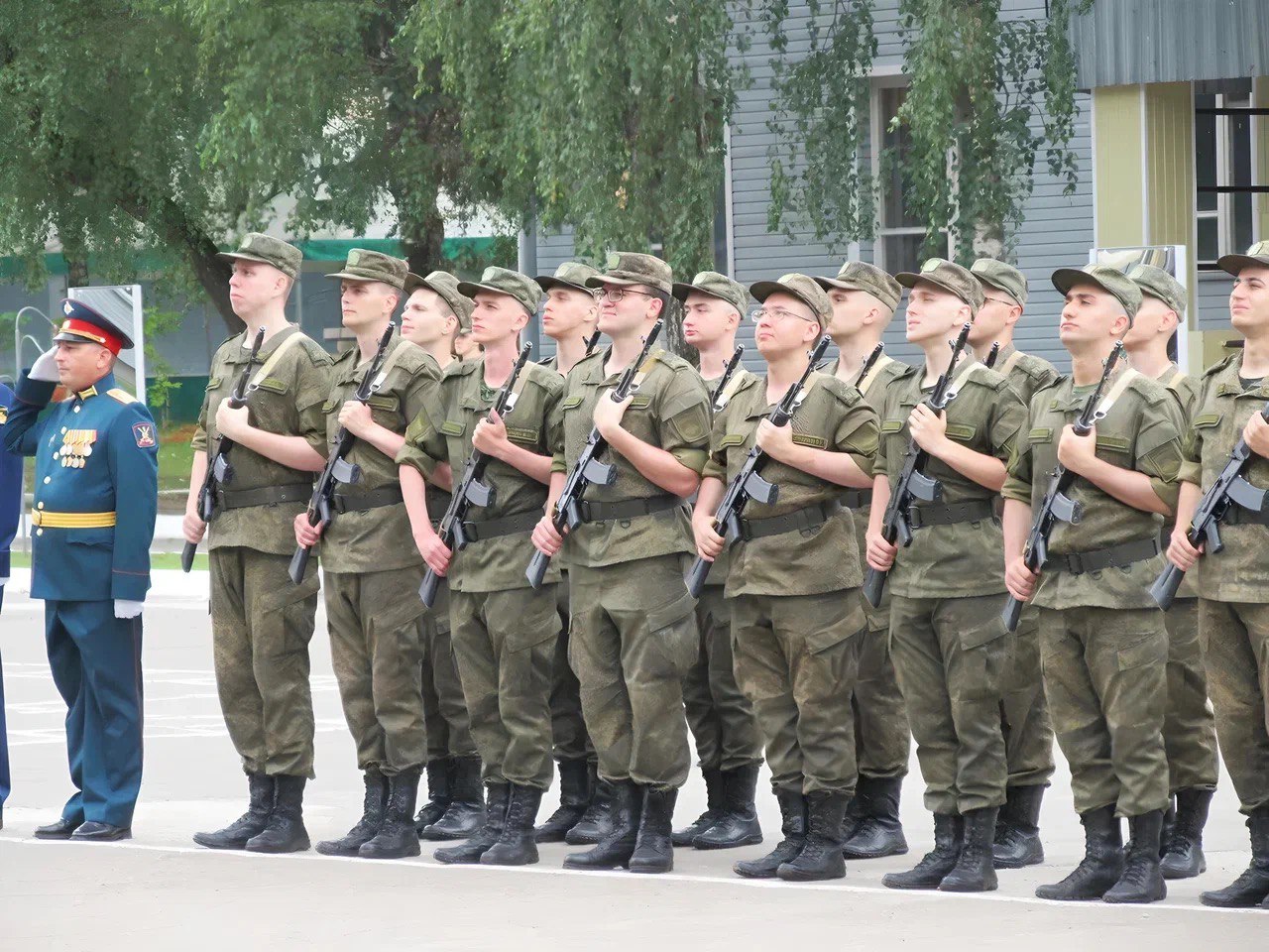 Учебный батальон семеновского полка зюзино
